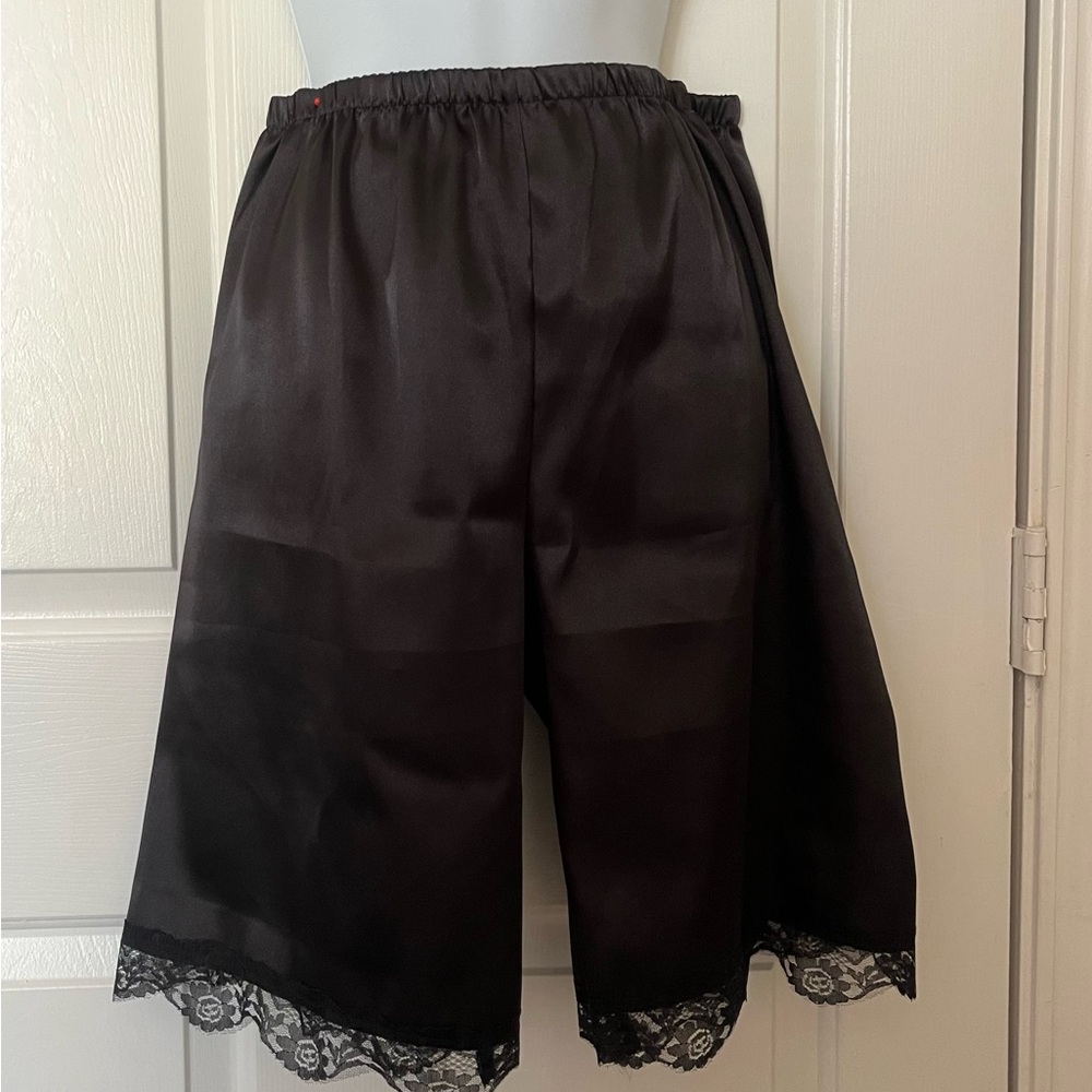 Black Lace-Hem Women’s Slip